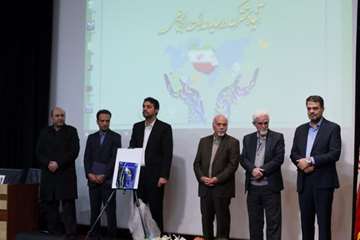 مددکاران دانشگاه علوم پزشکی شهید بهشتی در جمع نمونه های کشوری