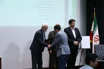 مددکاران دانشگاه علوم پزشکی شهید بهشتی در جمع نمونه های کشوری